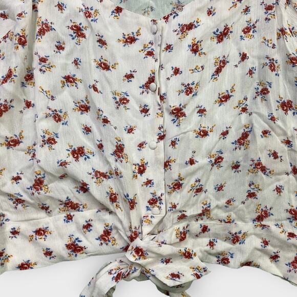 Gypsies & Moondust Junior’s Floral Blouse White XL Button Down - Picture 4 of 7